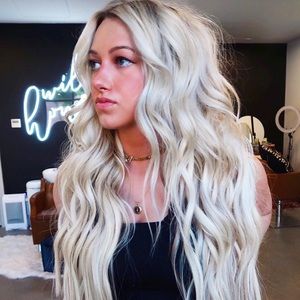 Meet your Posher, Halle